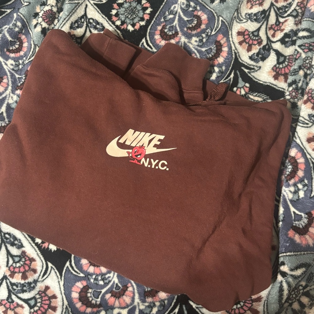 Nike NYC Crop Hoodie
